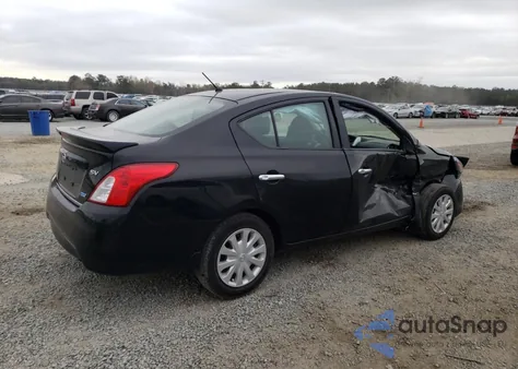 2016 Nissan Versa S z USA, uszkodzony, nr VIN 3N1CN7AP8GL834441